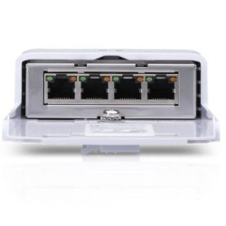 Switch ubiquiti nanoswitch n-sw/ 4 puertos rj45 10/100/1000 poe